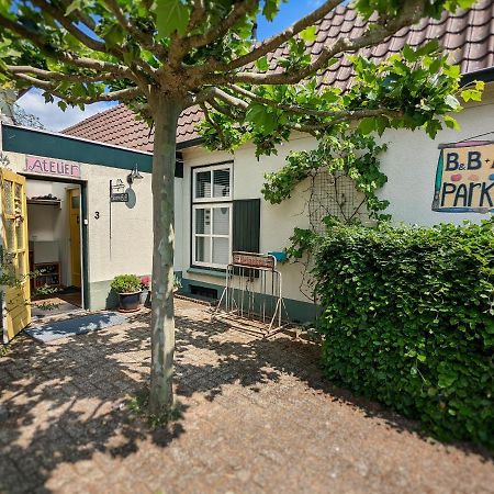 De Slaapmus Bed & Breakfast Boven-Leeuwen Exterior photo